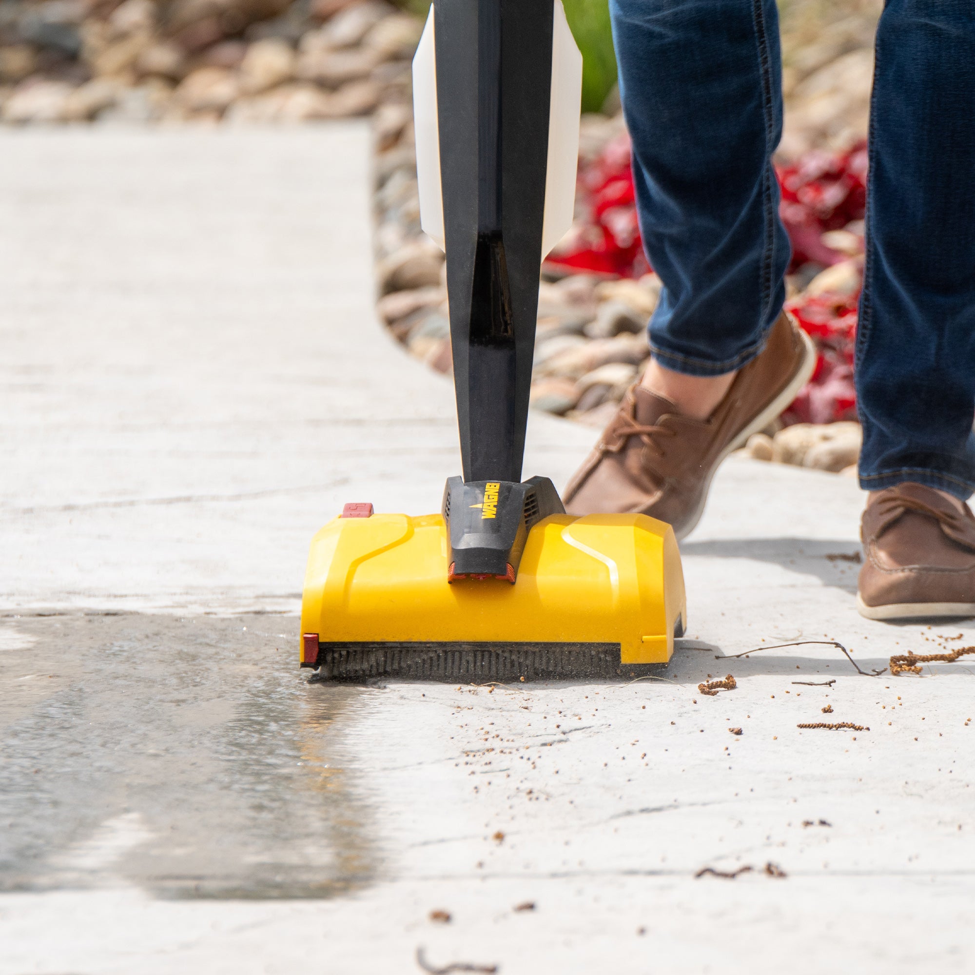 Levaro Powerbrush 18V Cordless (Stone & Patio) Outdoor Cleaner Image:11