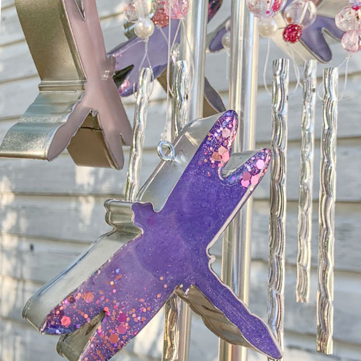 Let Your Resin Ornaments Cure