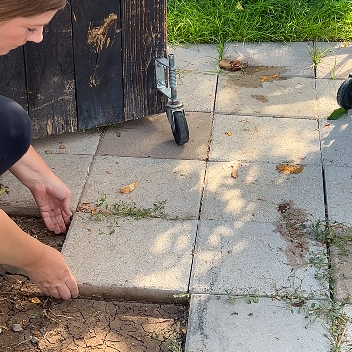 removing concrete pavers